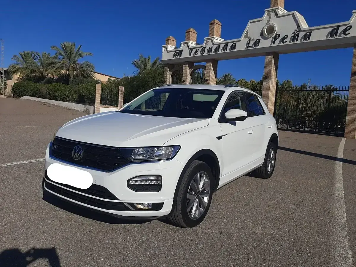Begagnad VW T-Roc R-line 150 HK (110 kW) 2022 Vit SUV