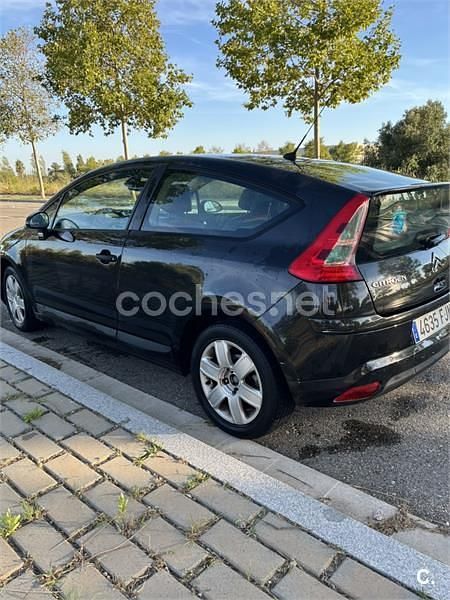 Begagnad Citroën C4 90 HK (66 kW) 2008 Svart Sedan