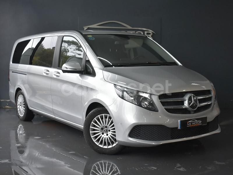 Usado Mercedes V220 Avantgarde 163 CV (119 kW) 2020 Gris / plata Monovolumen