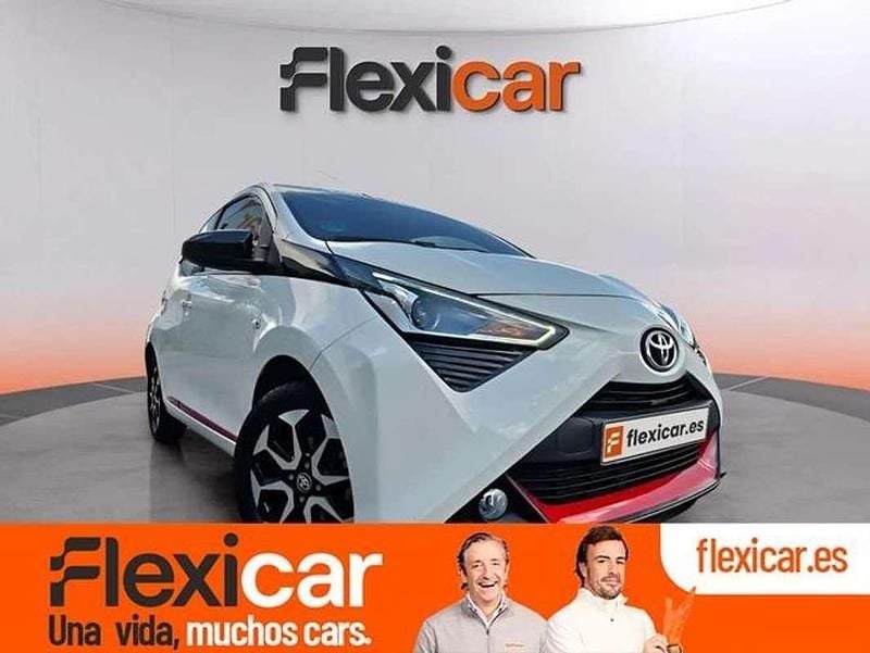 Blanco Usado 2018 Toyota Aygo X-cite Utilitario | 11.990 € (Precio justo) - Imagen 1/4