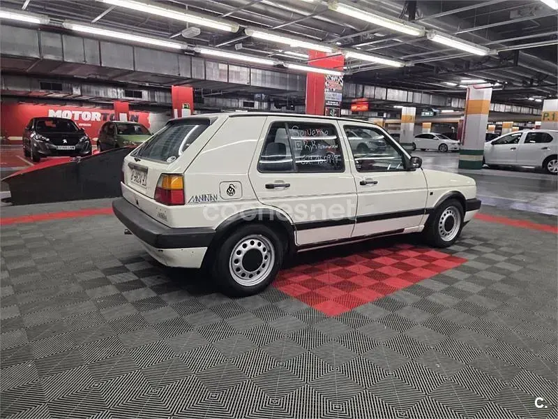 Usado VW Golf II 90 CV (66 kW) 1990 Blanco Utilitario