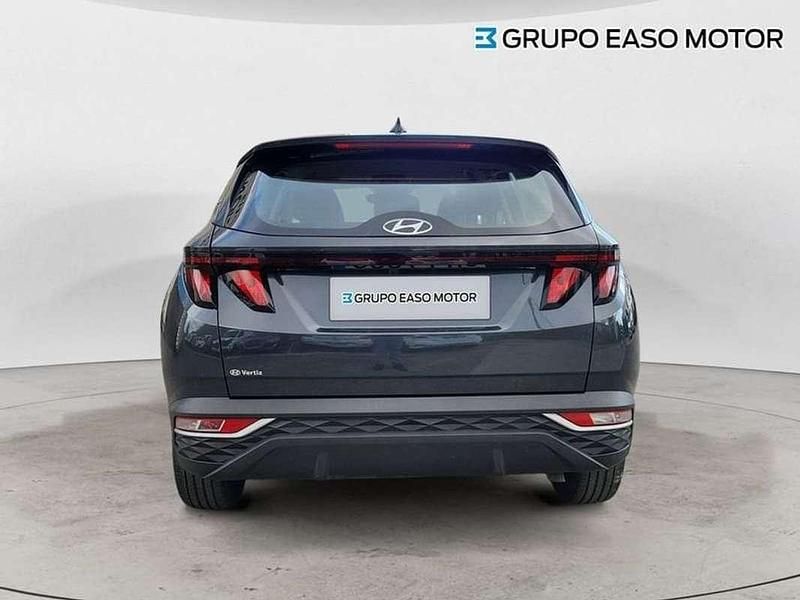 Usado Hyundai Tucson 150 CV (110 kW) 2022 Gris SUV
