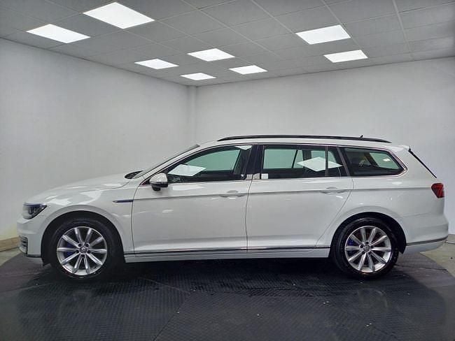 Usado VW Passat GTE 220 CV (161 kW) 2018 Blanco Familiar
