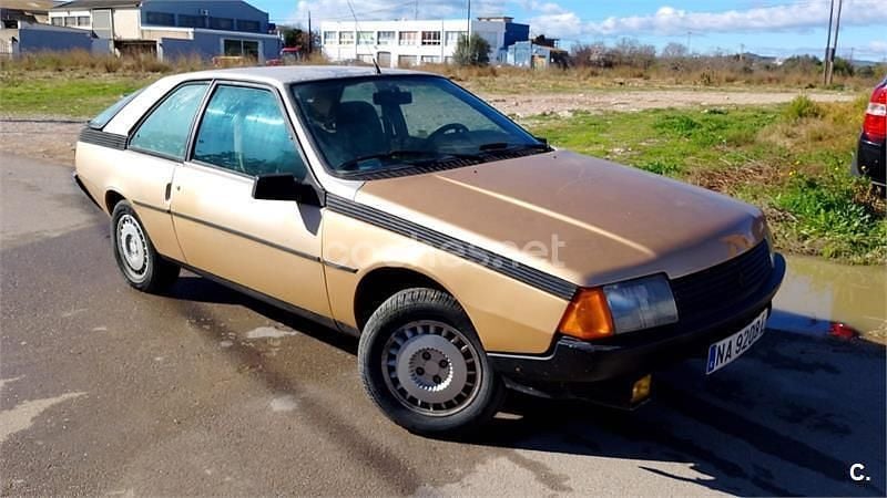 Usado Renault Fuego 110 CV (80 kW) 1985 Beige Coupe