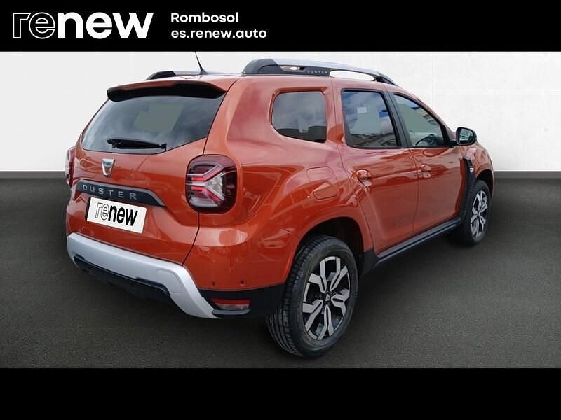 Usado Dacia Duster Prestige 115 CV (84 kW) 2022 Naranja SUV