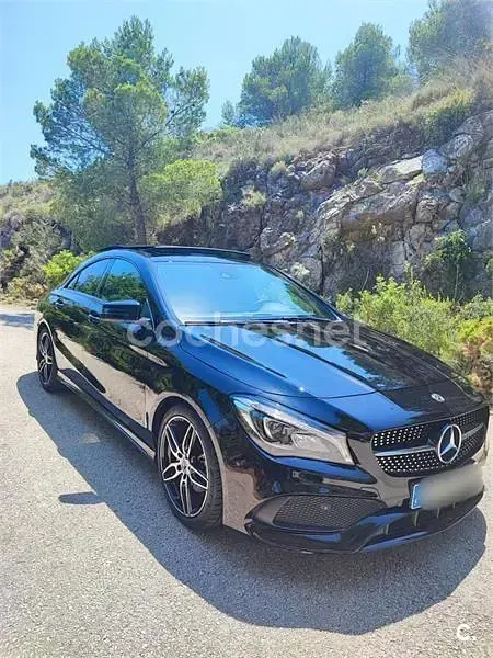 Usado Mercedes CLA200 136 CV (100 kW) 2018 Negro Berlina