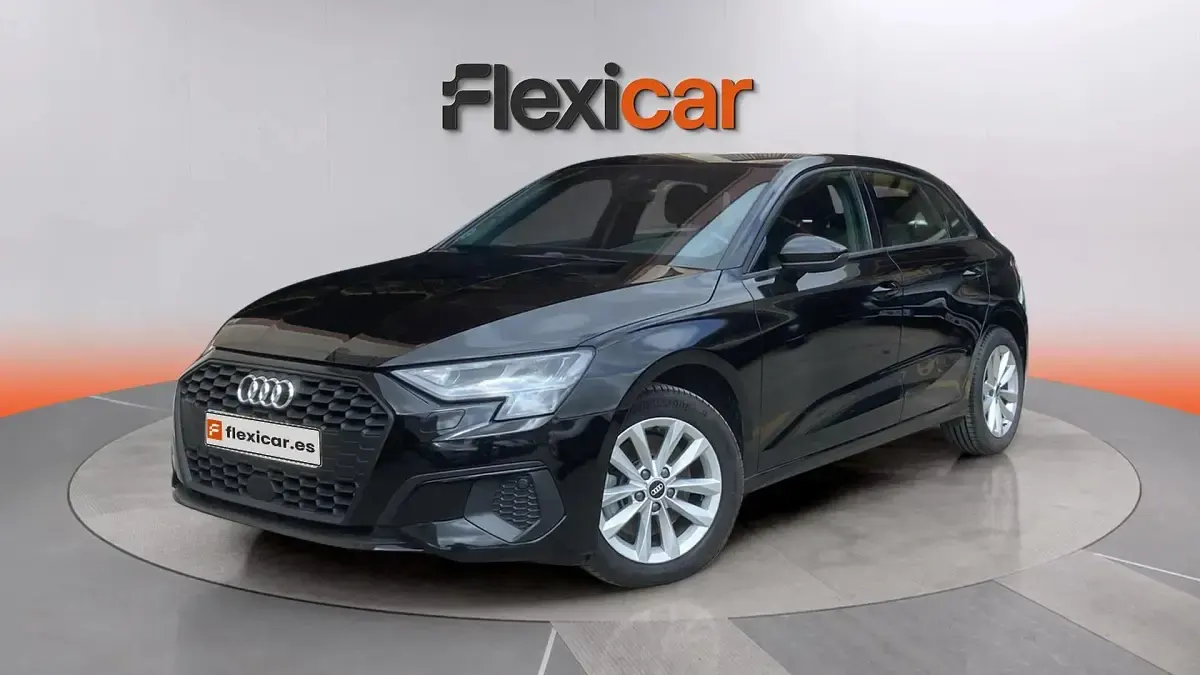 Usado Audi A3 Premium 116 CV (85 kW) 2021 Gris Berlina