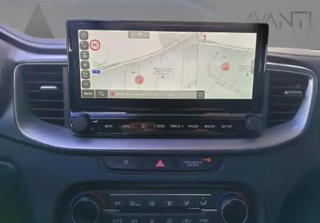 Usado Kia Ceed 100 CV (73 kW) 2025 Azul Utilitario