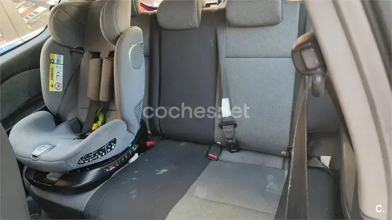 Usado Chevrolet Aveo LS 84 CV (61 kW) 2008 Rojo Berlina