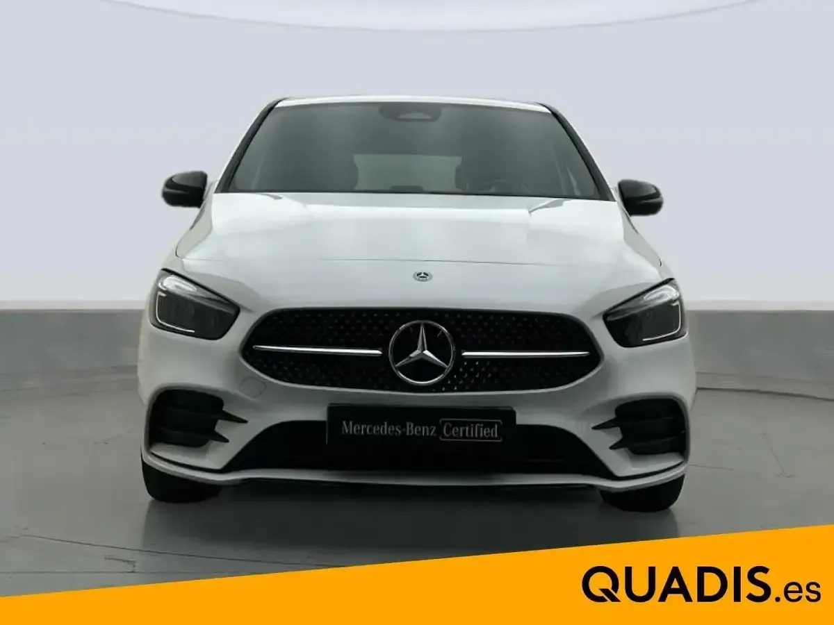 Begagnad Mercedes B250e AMG line 218 HK (160 kW) 2025 Vit Minibuss