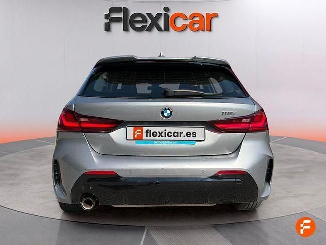 Usado BMW 118 136 CV (100 kW) 2024 Gris Utilitario