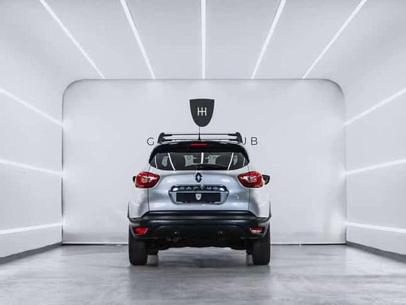 Usado Renault Captur Zen 90 CV (66 kW) 2016 SUV