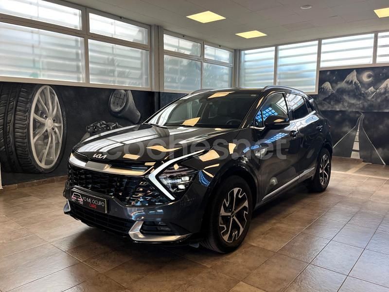 Gris / plata Usado 2022 Kia Sportage SUV | 25.490 € (Un poco caro) - Imagen 1/4