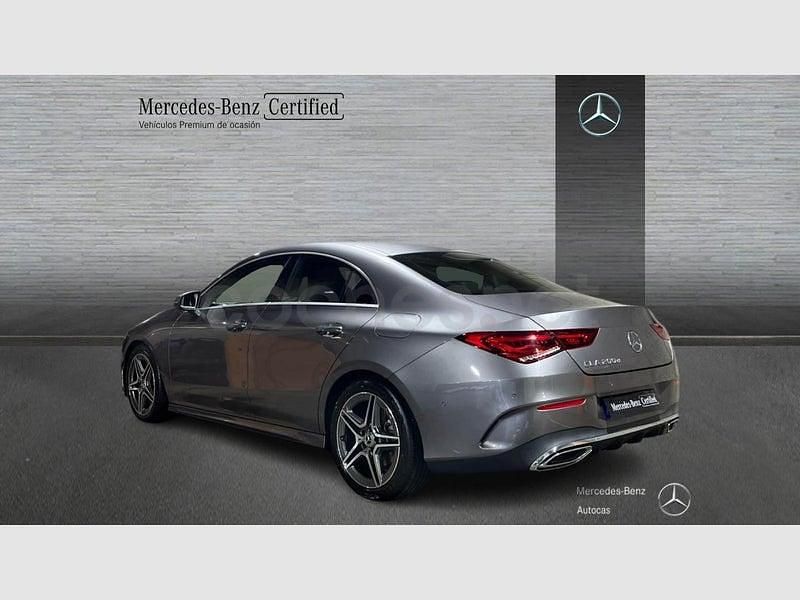 Usado Mercedes CLA200 150 CV (110 kW) 2024 Gris / plata Berlina