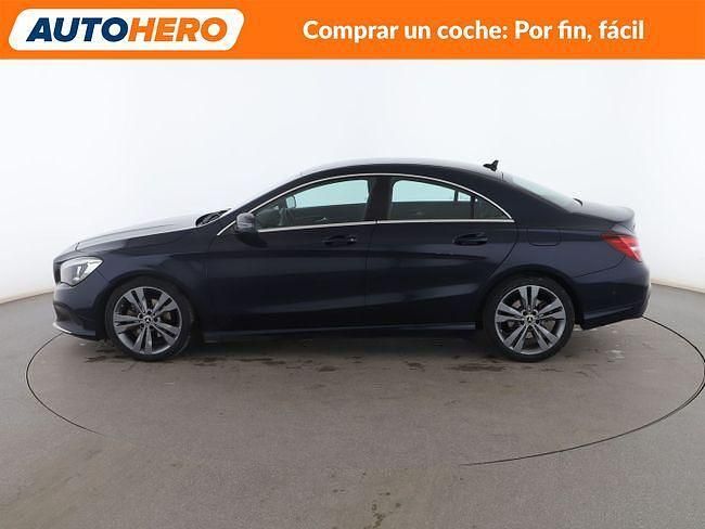 Usado Mercedes CLA200 Urban 156 CV (114 kW) 2017 Azul Berlina