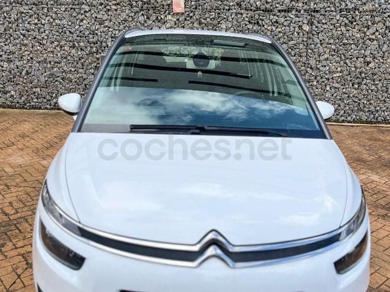 Usado Citroën Grand C4 Picasso Live 130 CV (95 kW) 2016 Blanco Monovolumen