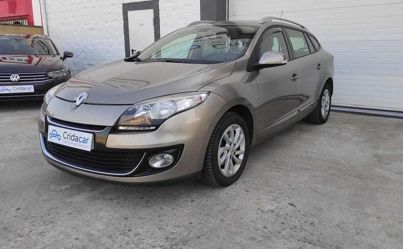 Usado Renault Mégane GrandTour Business 110 CV (80 kW) 2013 Beige Familiar