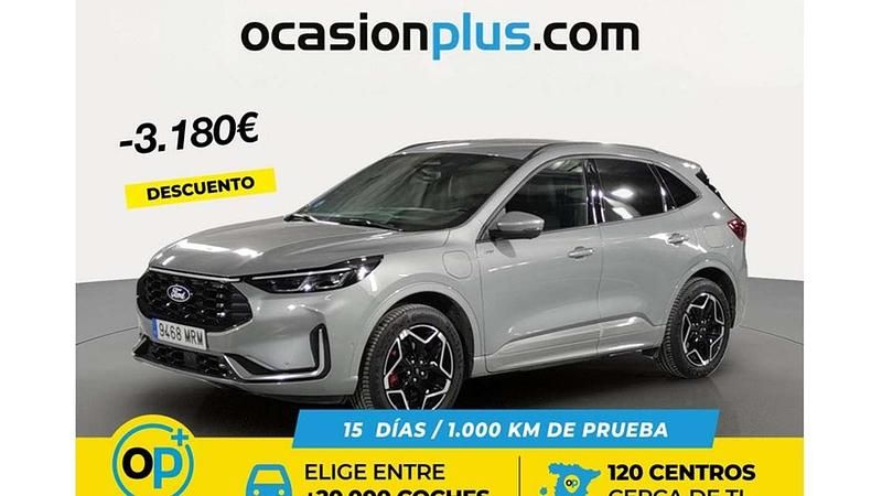 Usado Ford Kuga Active X 243 CV (178 kW) 2024 Plateado SUV