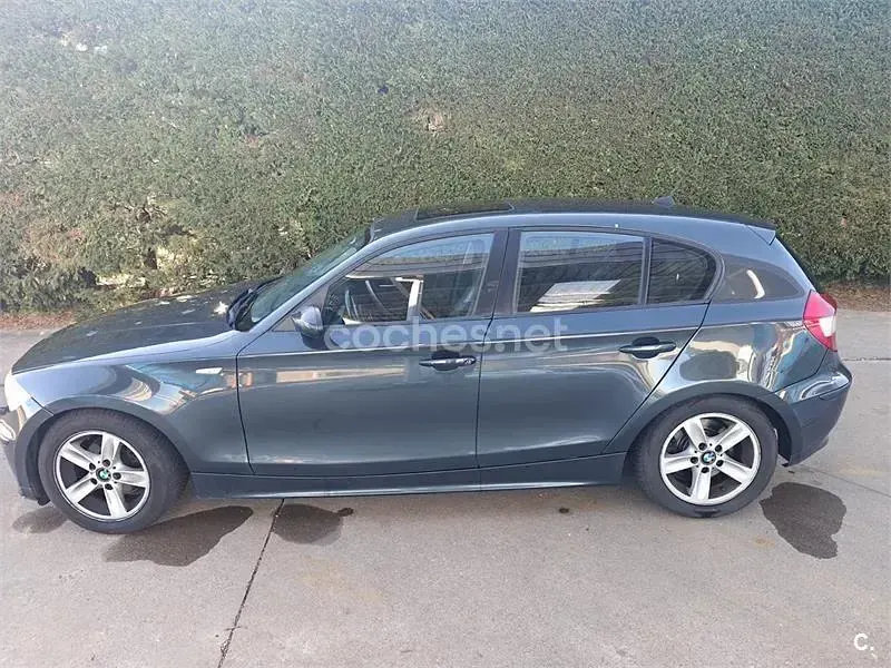 Usado BMW 120 163 CV (119 kW) 2005 Gris / plata Utilitario