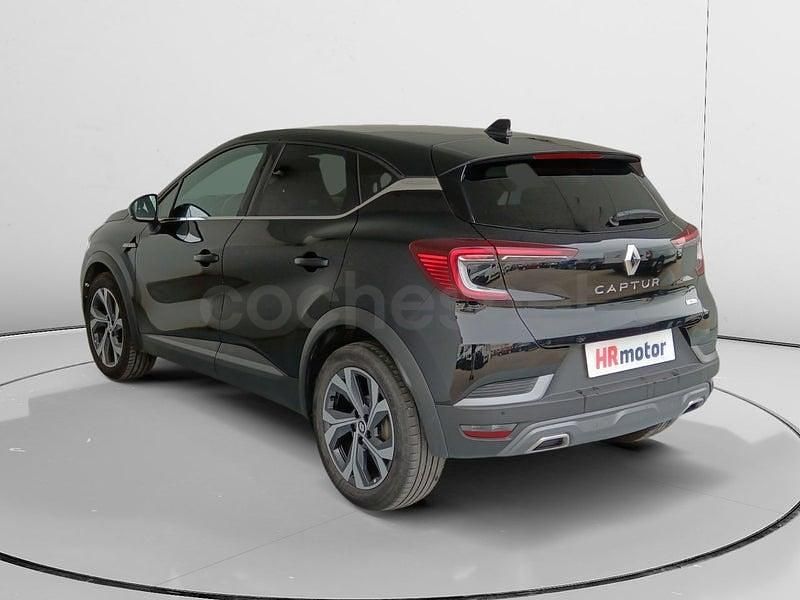 Usado Renault Captur RS Line 145 CV (106 kW) 2022 Negro SUV