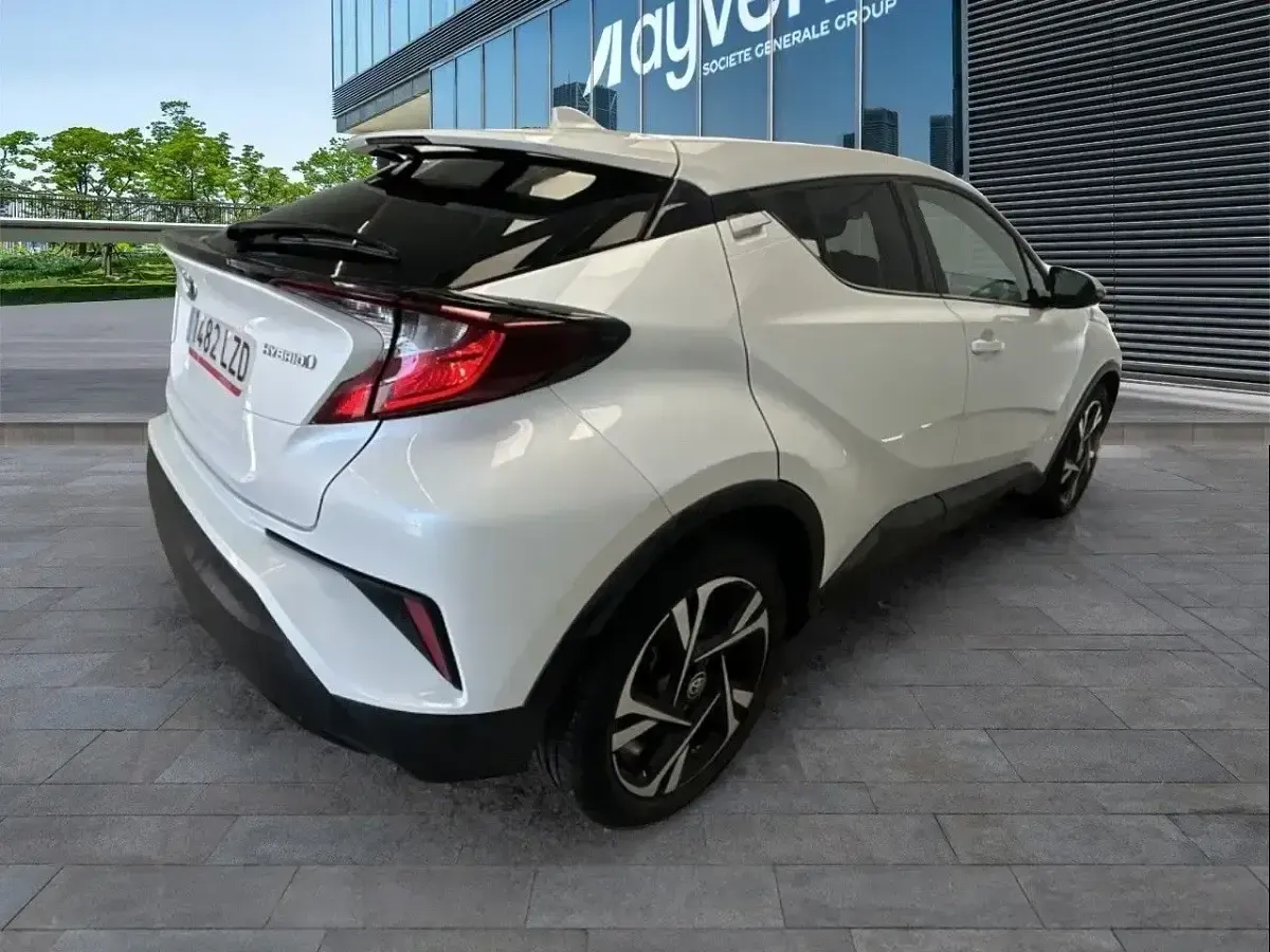 Usado Toyota C-HR Advance 122 CV (89 kW) 2022 Blanco SUV