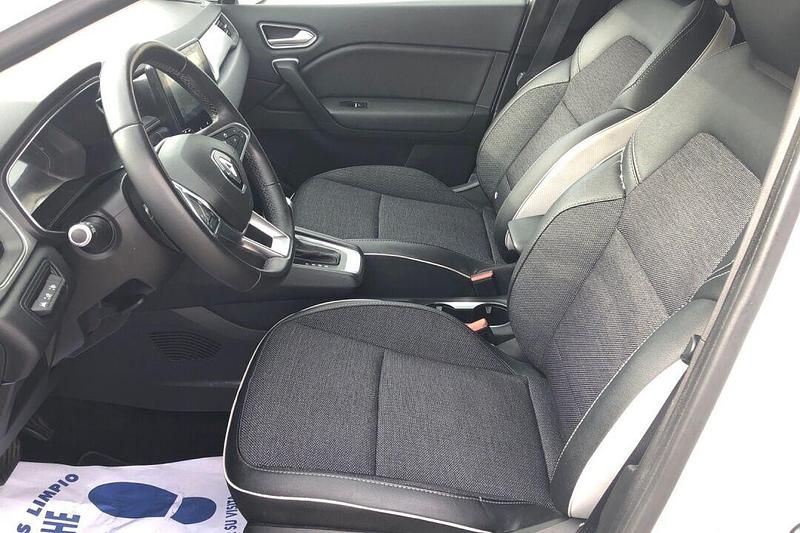 Usado Renault Captur Zen 155 HP (114 kW) 2020 Otro SUV