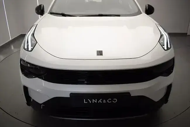 Nuevo Lynk & Co 01 280 CV (205 kW) 2025 Blanco SUV