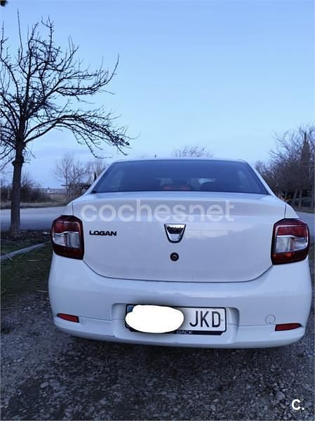 Usado Dacia Logan Lauréate 90 CV (66 kW) 2015 Blanco Berlina