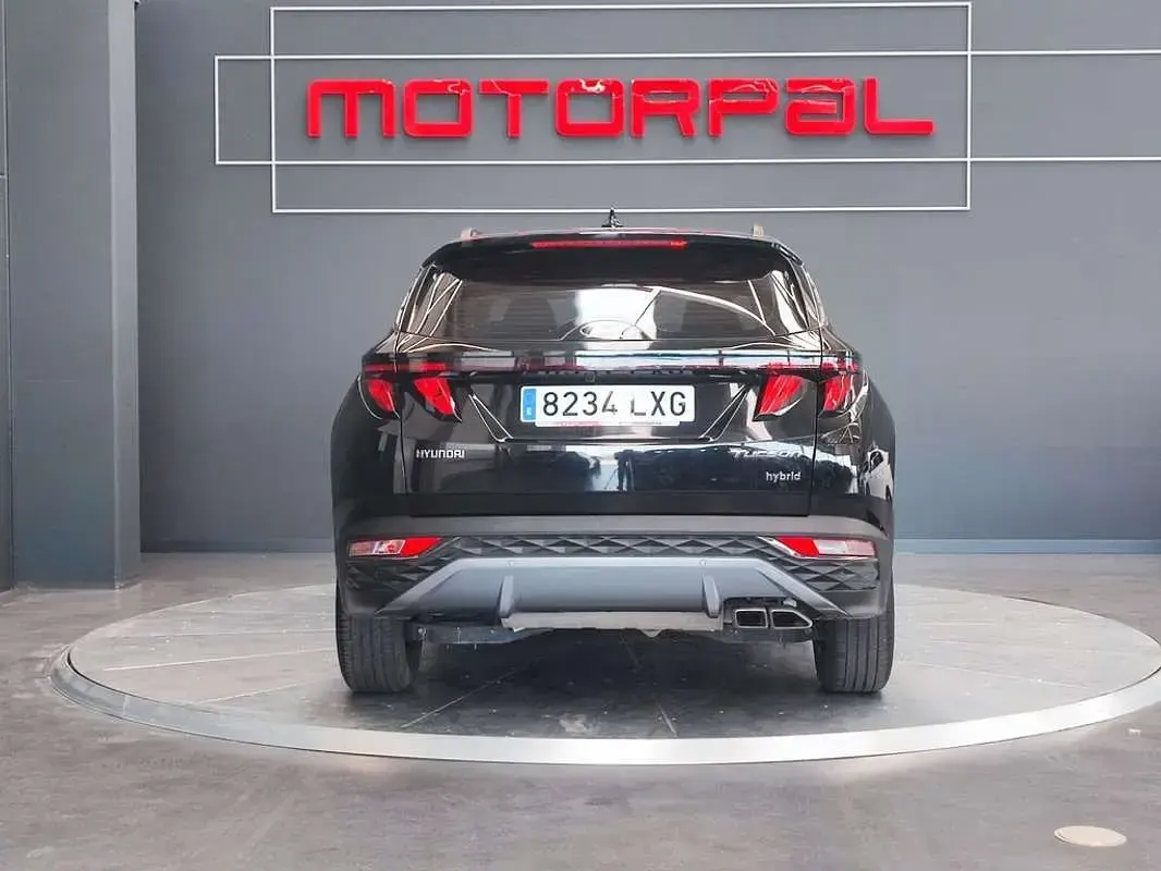 Usado Hyundai Tucson 230 CV (169 kW) 2022 Gris SUV