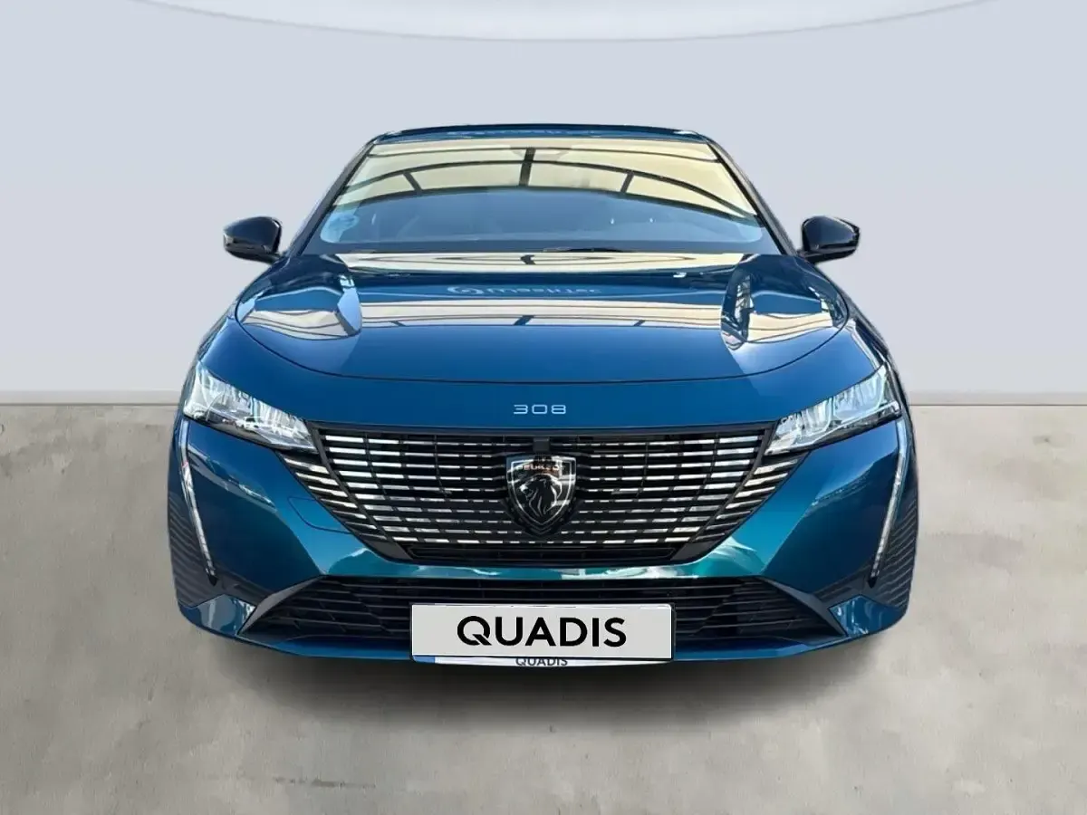 Usado Peugeot 308 Allure 131 CV (96 kW) 2024 Azul Berlina