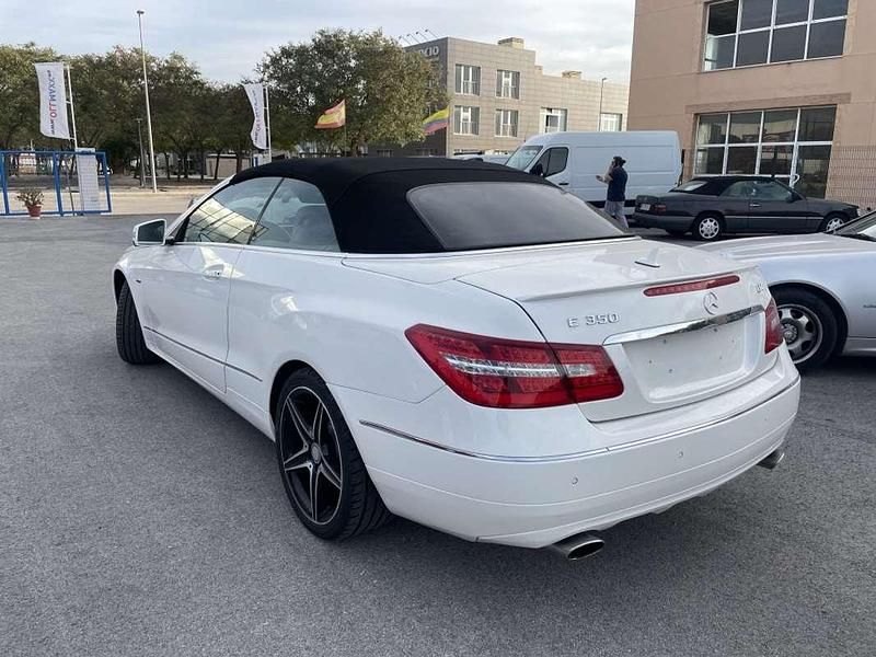 Usado Mercedes E350 231 CV (169 kW) 2010 Blanco metalico Descapotable