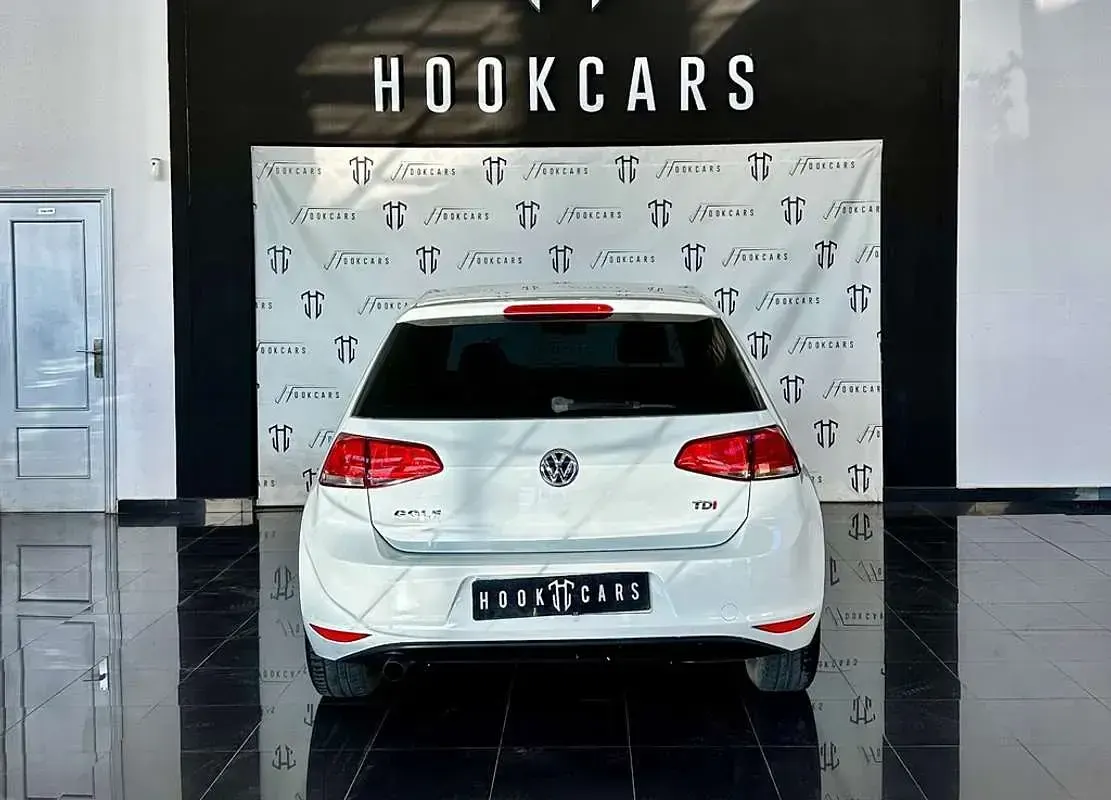 Usado VW Golf VII Business 110 CV (80 kW) 2016 Blanco Familiar