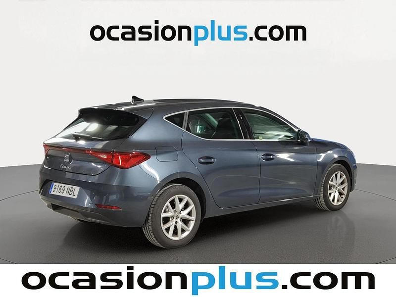 Używany Seat Leon Style 116 KM (85 kW) 2025 Szary Hatchback