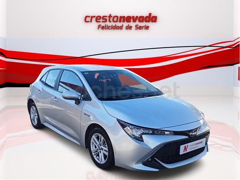 Usado Toyota Corolla Active 122 CV (89 kW) 2020 Gris / plata Berlina