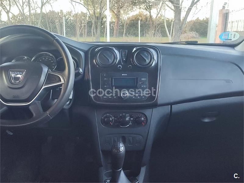 Usado Dacia Sandero Essentiel 90 CV (66 kW) 2019 Blanco Berlina