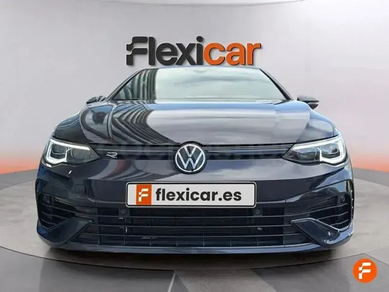 Usado VW Golf VIII R 320 CV (235 kW) 2021 Negro Berlina