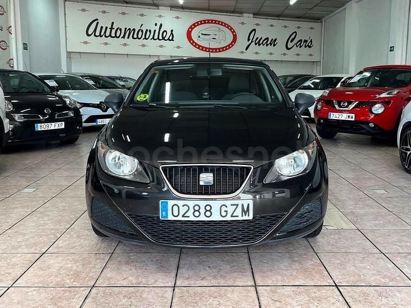 Usado Seat Ibiza Reference 90 HP (66 kW) 2010 Preto Sedan