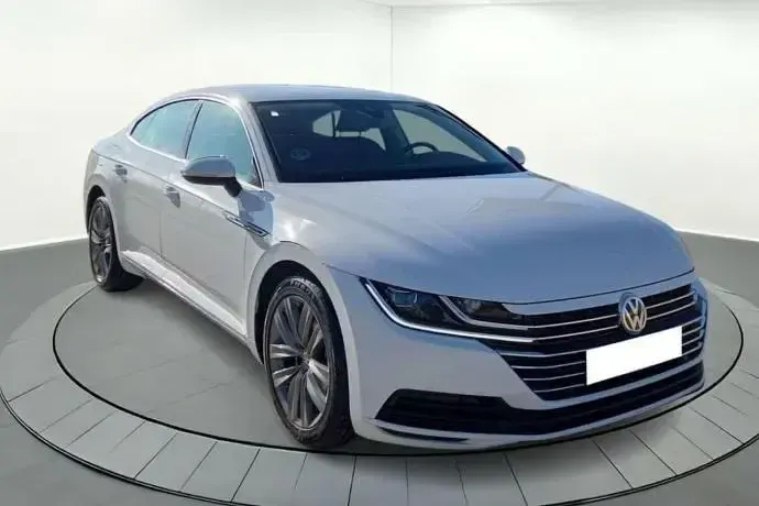 Usado VW Arteon 150 CV (110 kW) 2020 Blanco Berlina