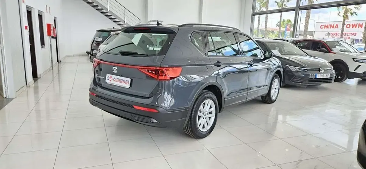 Usado Seat Tarraco Style 150 CV (110 kW) 2020 Gris SUV