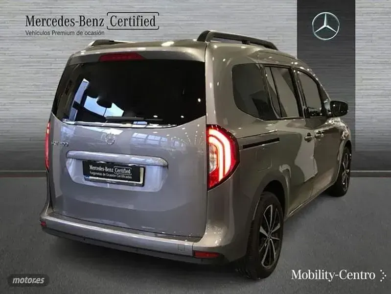 Usado Mercedes EQT200 89 kW (122 CV) 2025 Gris Monovolumen