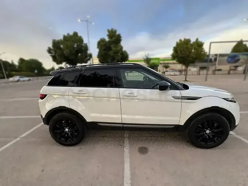 Usado Land Rover Range Rover evoque SE 150 CV (110 kW) 2016 Blanco SUV