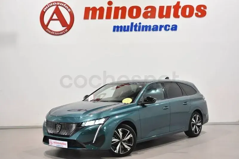 Usado Peugeot 308 SW Allure 130 CV (95 kW) 2023 Azul Familiar