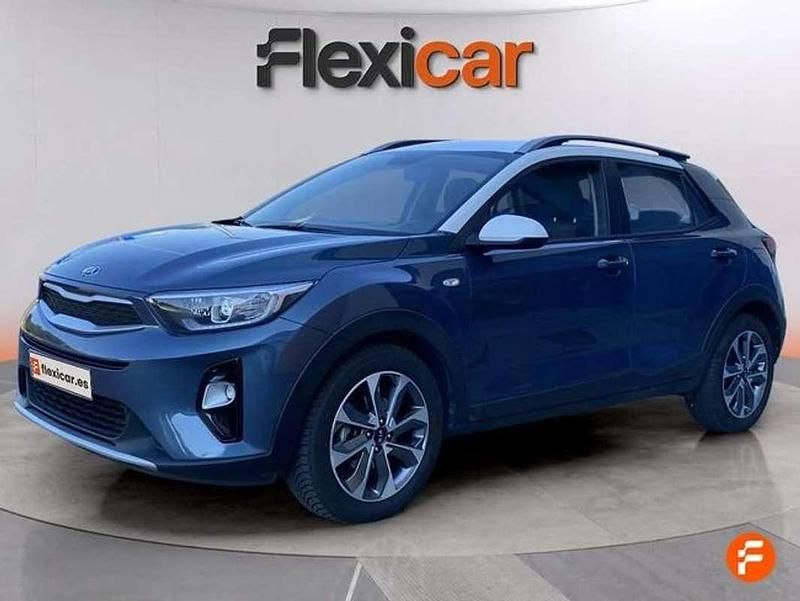 Usado Kia Stonic 101 CV (74 kW) 2019 Azul SUV