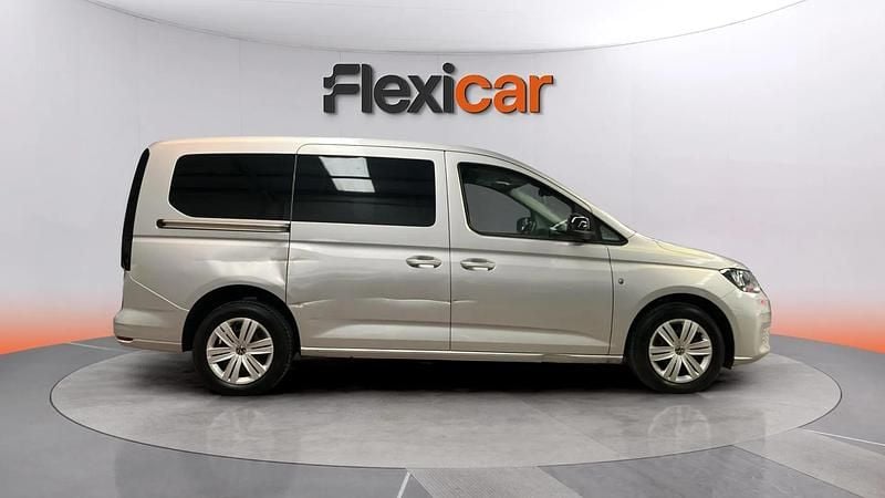 Usado VW Caddy Maxi 122 CV (89 kW) 2024 Gris Monovolumen