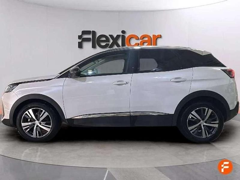 Usado Peugeot 3008 Allure 131 CV (96 kW) 2021 Blanco SUV