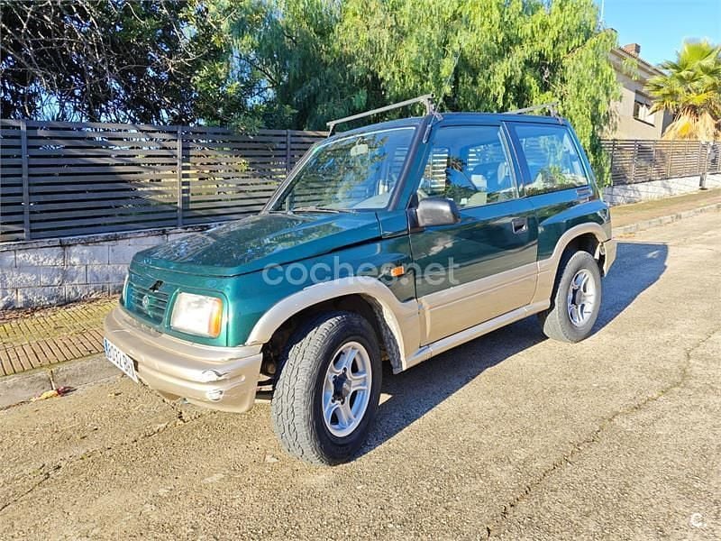 Usado Suzuki Vitara 96 CV (70 kW) 2001 Verde SUV