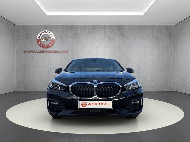 Usado BMW 118 150 CV (110 kW) 2020 Negro Utilitario