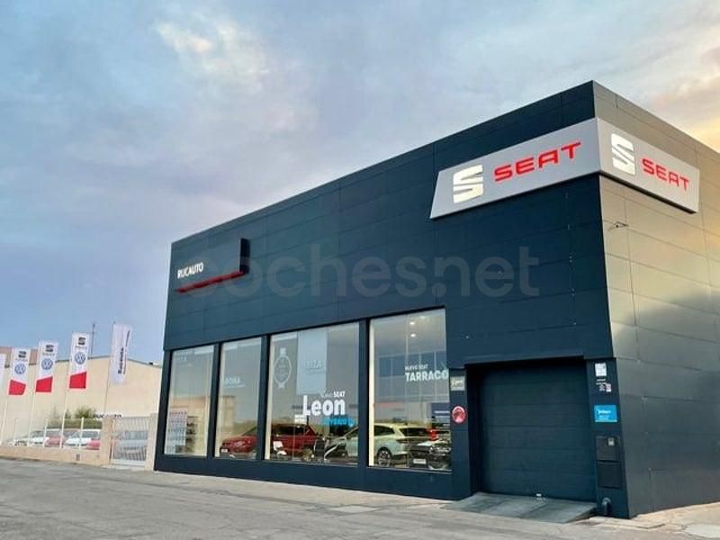 Usado Seat Ibiza FR 115 CV (84 kW) 2019 Gris / plata Utilitario