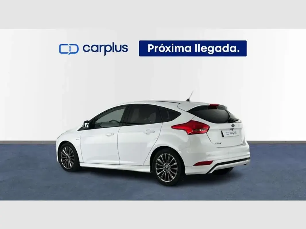 Usado Ford Focus Titanium 125 CV (91 kW) 2017 Blanco Familiar