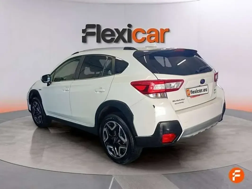 Usado Subaru XV Sport 151 CV (111 kW) 2019 Blanco SUV